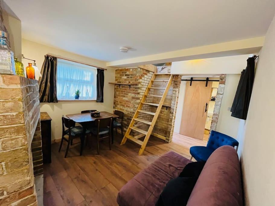 Cute And Cosy Little Cottage Heathfield Exteriör bild